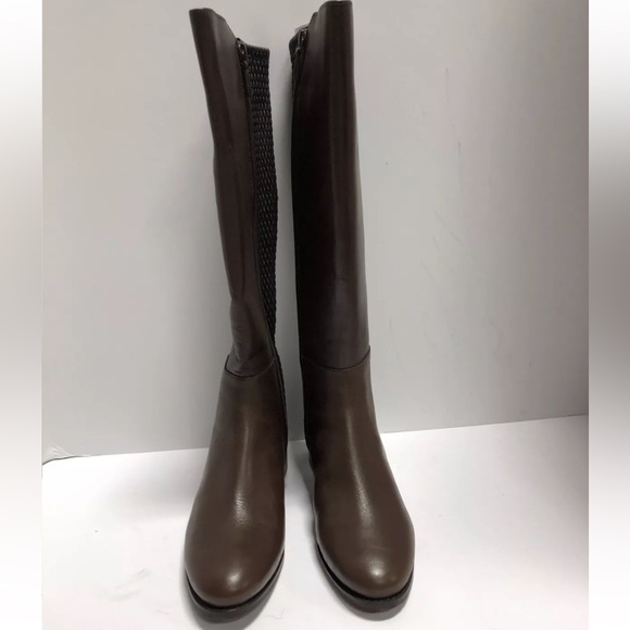 Cole Haan Women’s Rockland Boot Chestnut Leather, Size 5M - Picture 3 of 6